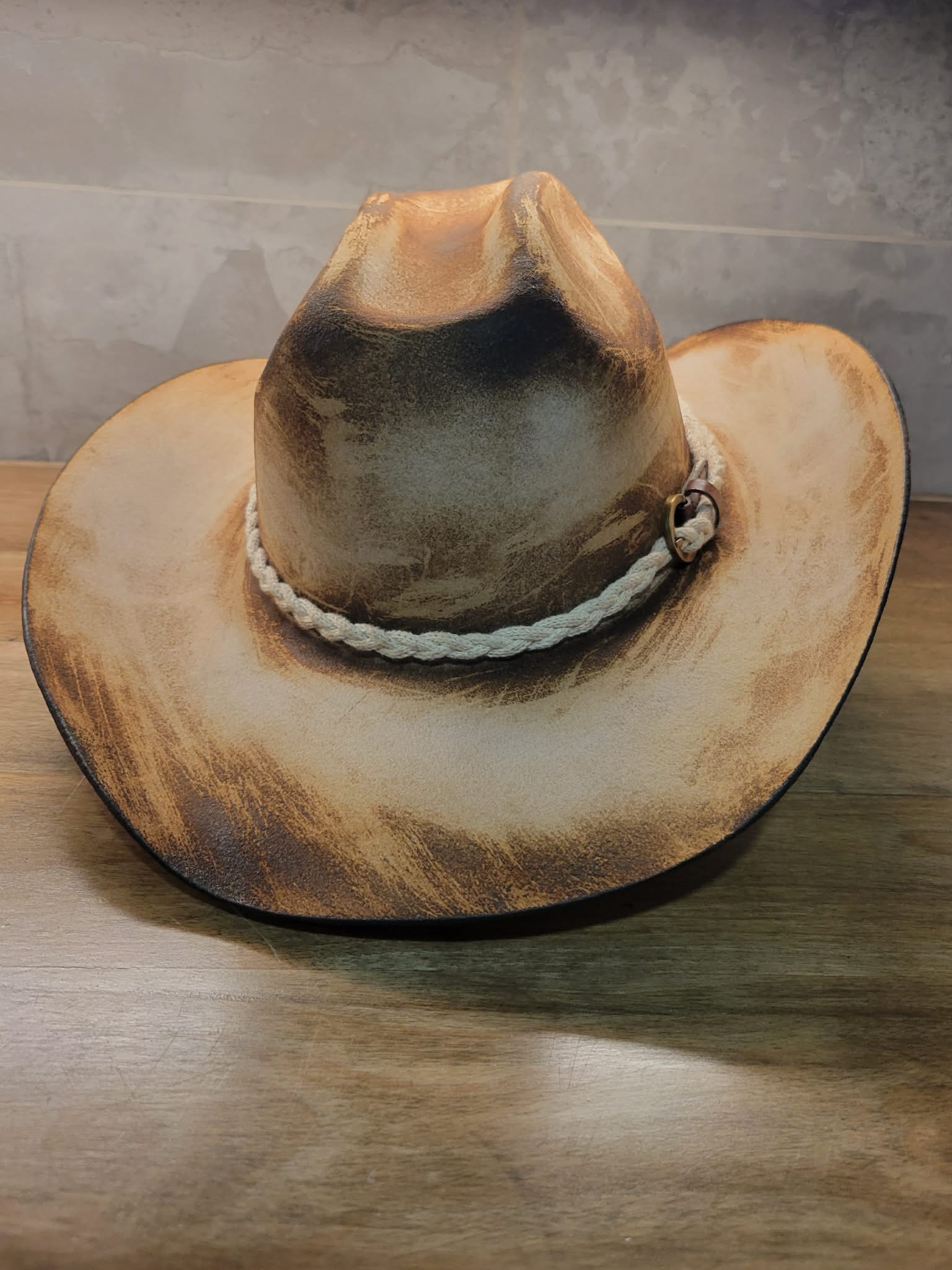Chapeau - barbelé